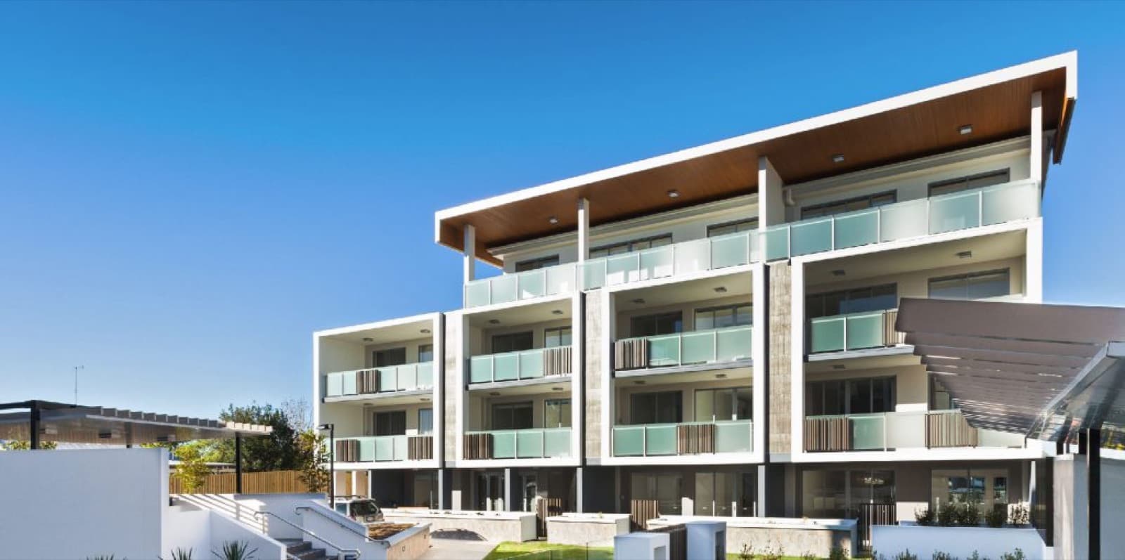 Vertice, Dutton Park